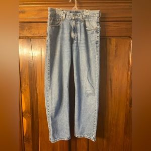 Levi straight jeans W 31 L 30